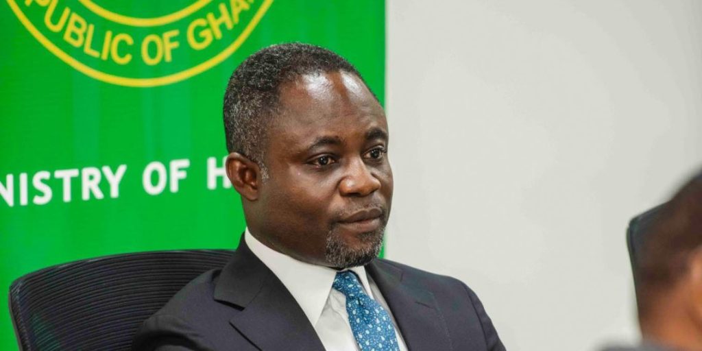 8,000 Newly Recruited Health Workers Expected to Start Work in July